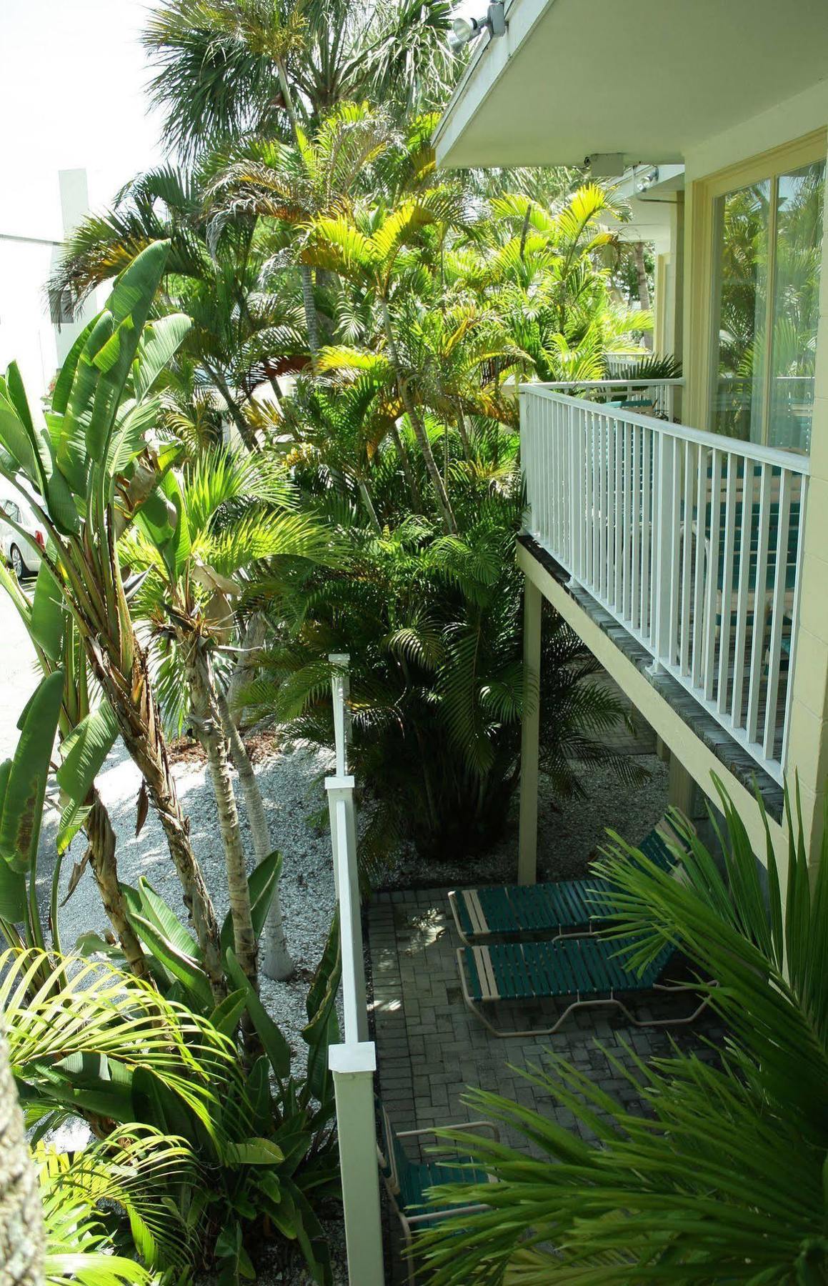 Coquina On The Beach Lido Key  Exterior photo